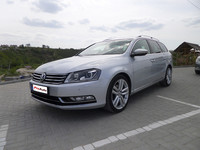 Volkswagen Passat TDi BlueMotion Highline, 2013 : S-a vândut