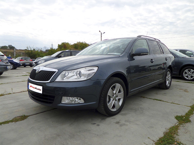 Skoda Octavia, 2009 : 7 300 € (Leasing/Credit)
