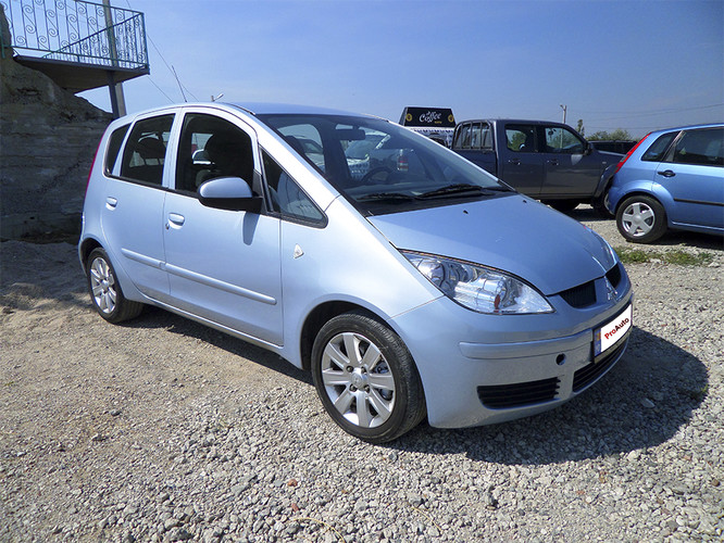 Mitsubishi Colt, 2008 : S-a vândut