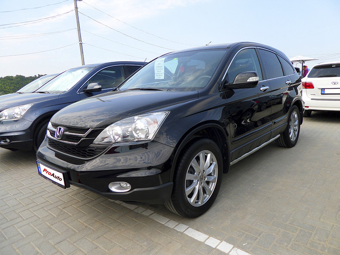 Honda CR-V. Executive, 2011 : S-a vândut