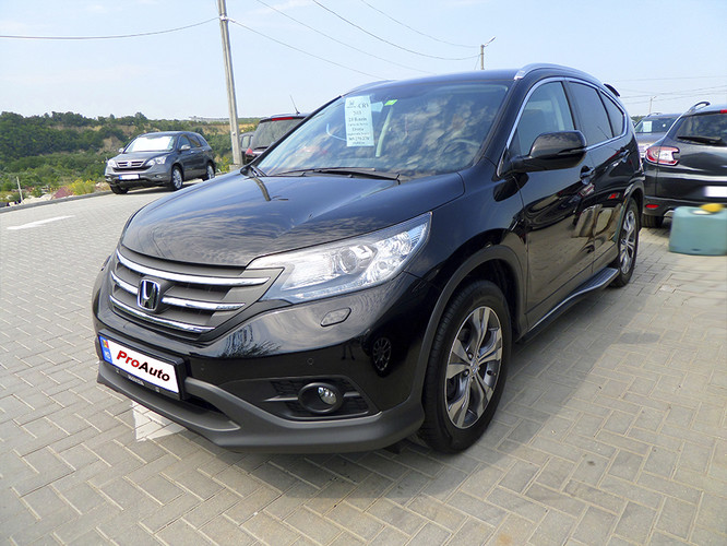 Honda CR-V. Executive Plus, 2013 : S-a vândut