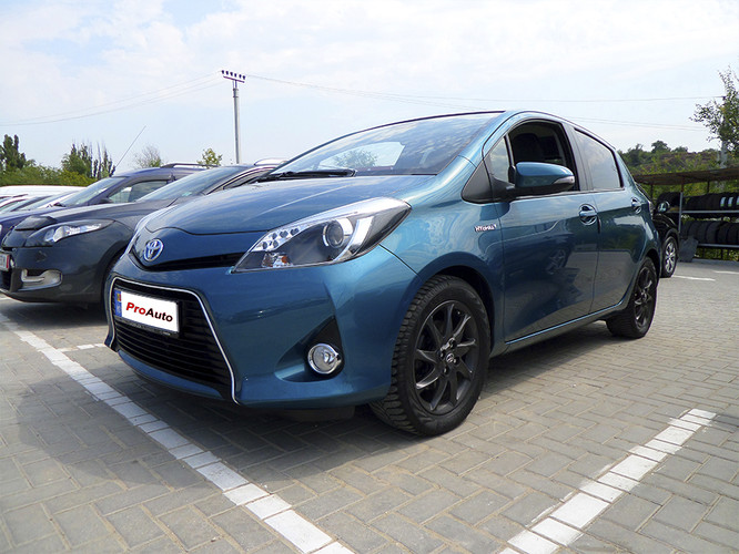 Toyota Yaris, 2013 : S-a vândut