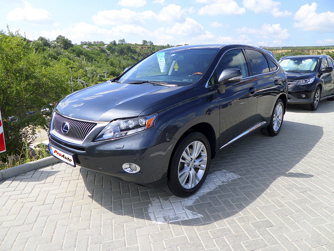 Lexus RX-450h, 2010 : S-a vândut