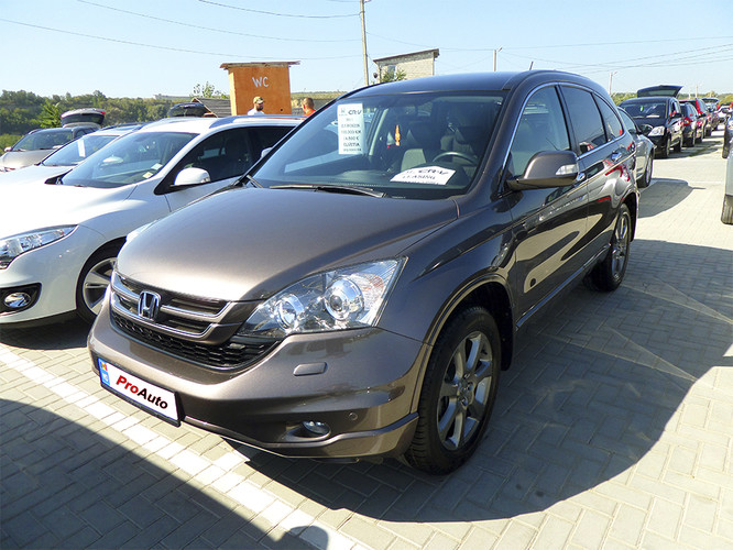 Honda CR-V. Executive, 2011 : S-a vândut