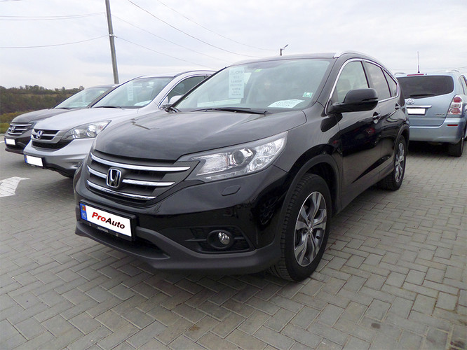 Honda CR-V. Executive Plus, 2013 : S-a vândut