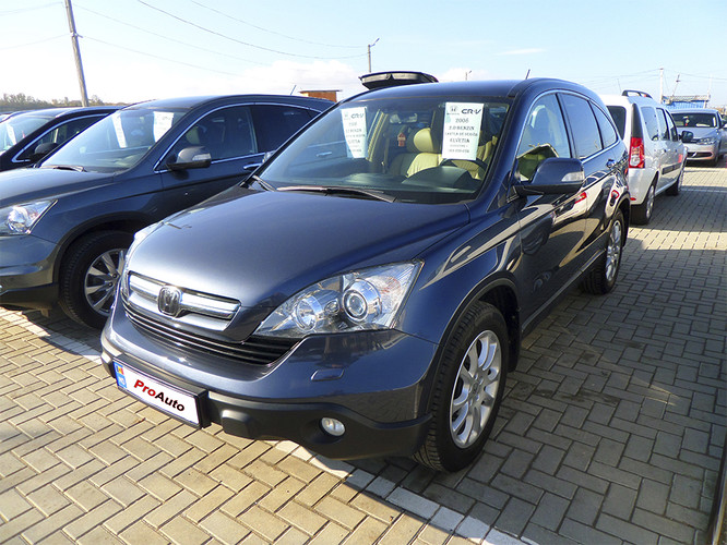 Honda CR-V. Executive Plus, 2008 : S-a vândut