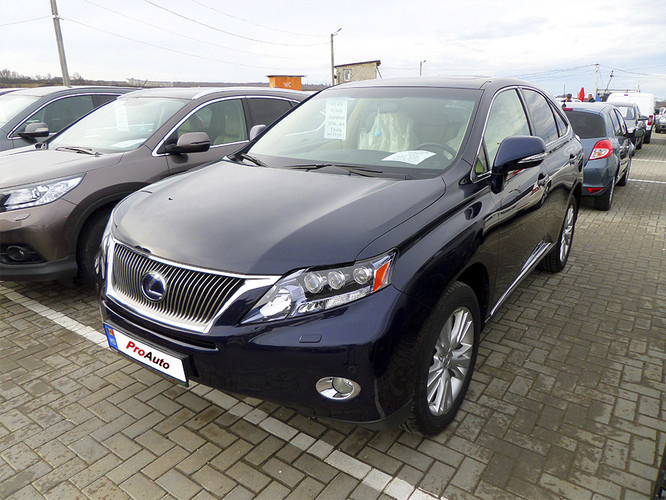 Lexus RX Series, 2010 : S-a vândut