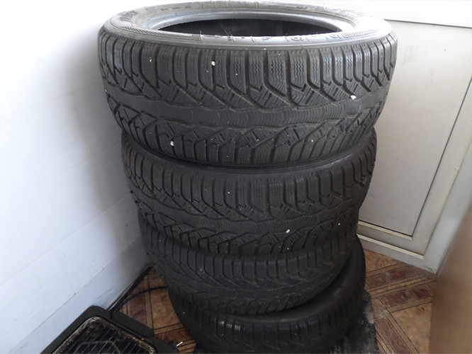 Vând 4 Anvelope de iarnă. Kleber 205/55 R16.