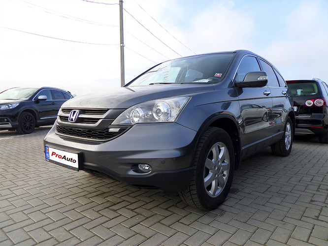 Honda CR-V. Executive, 2011 : S-a vândut