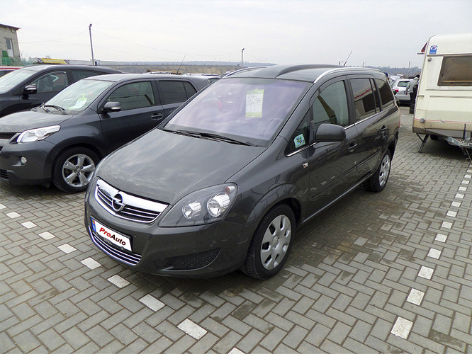 Opel Zafira, 2010 : S-a vândut