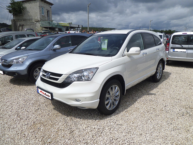 Honda CR-V. Lifestyle Edition, 2010 : 13 550 €