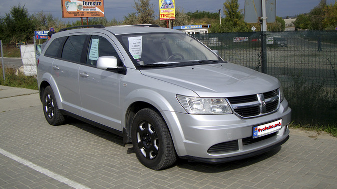 Dodge Journey, 2008 : 9 900 €